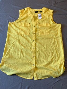 NWT - Pat Rego Yellow Sleeveless Button-Down Pocket Top size L